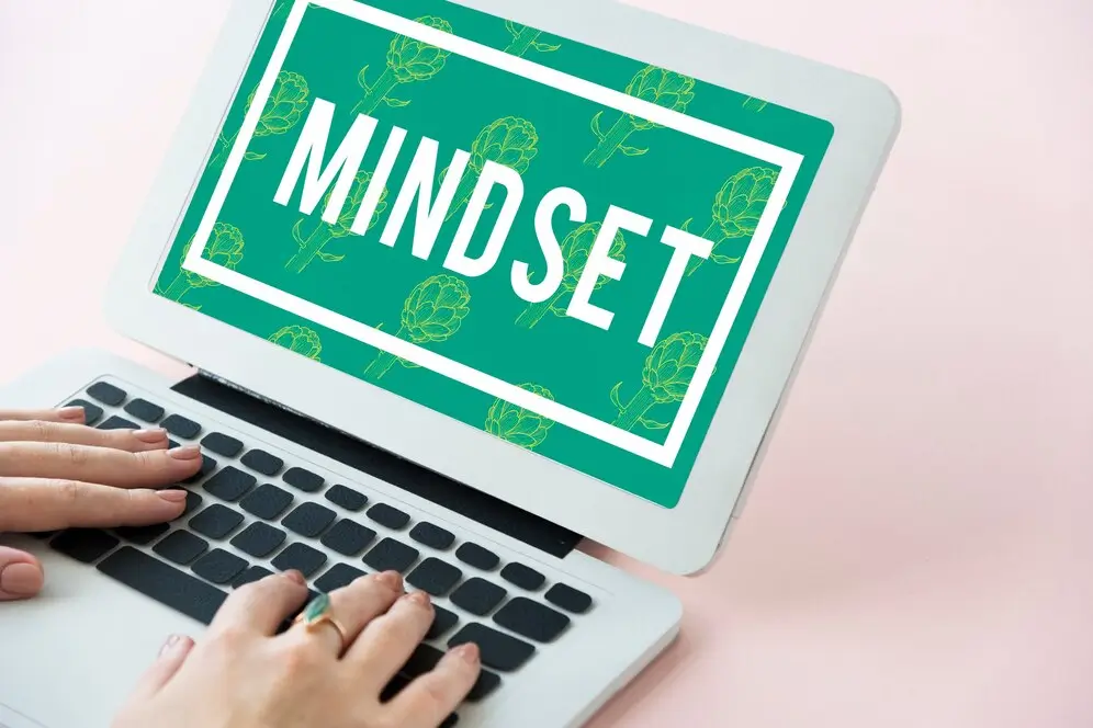 8 Powerful Mindset Transformation Strategies