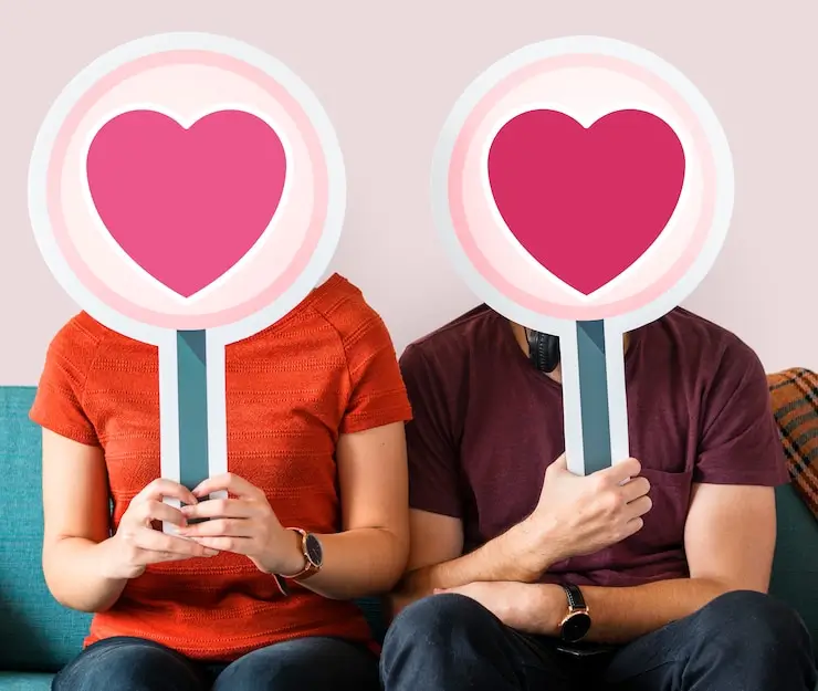 Modern Love: Navigating Romance in the Digital Age