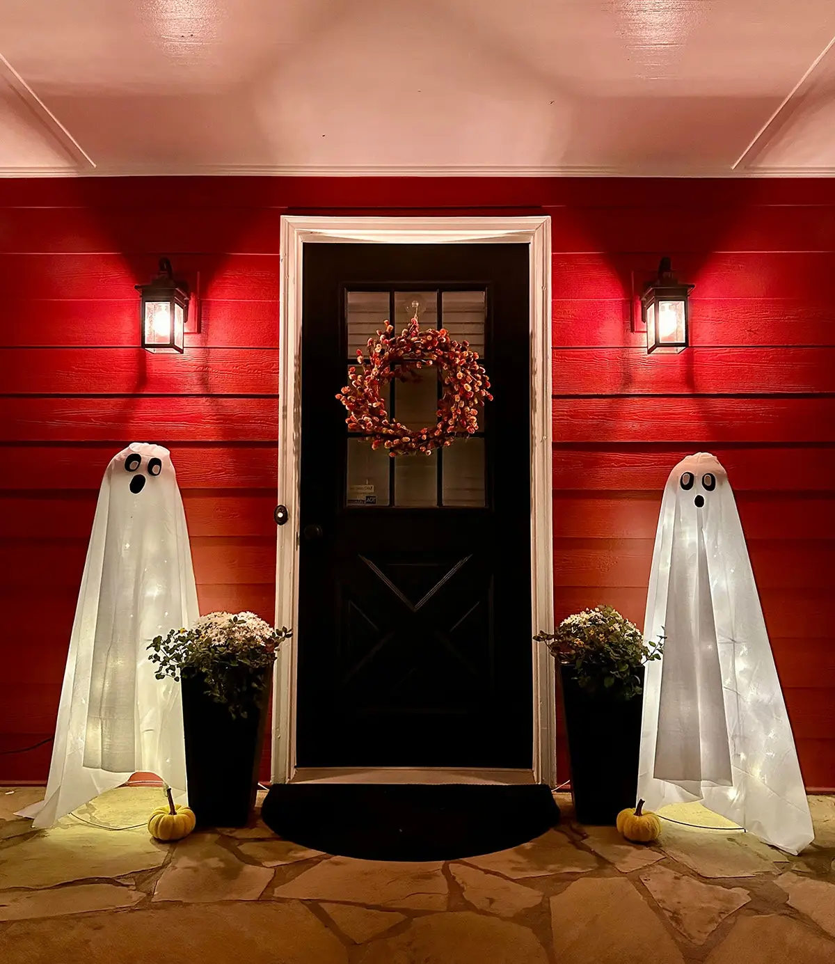 10 Spooky DIY Halloween Decorations Ideas