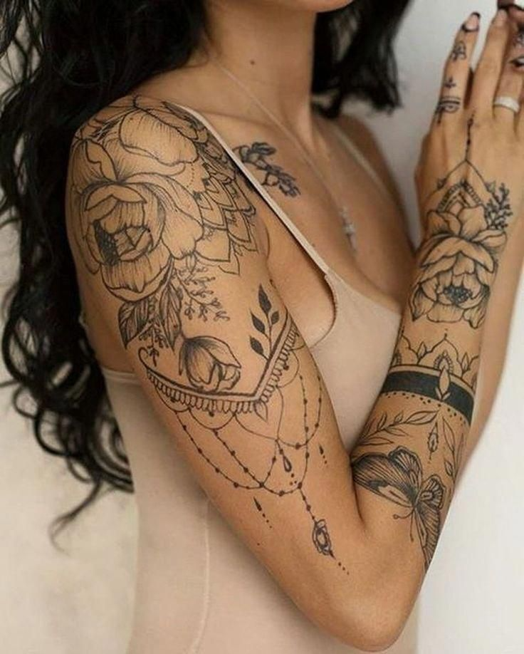 Stunning Female Flower Sleeve Tattoos