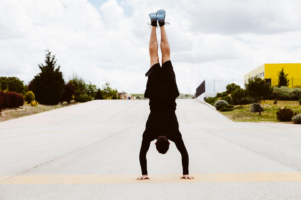 Handstand And Contortion Training